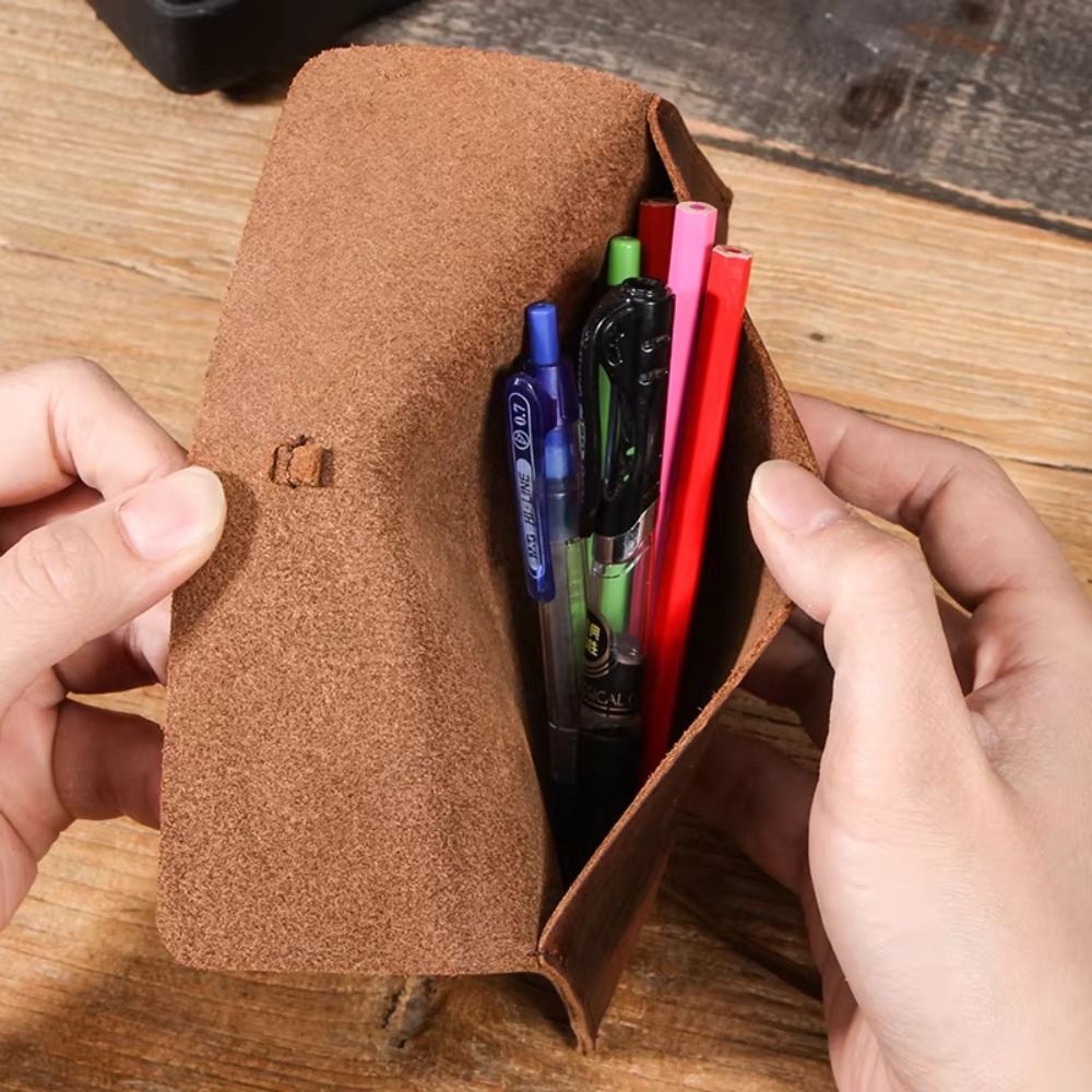 Ретро-кожаный пенал с ремешком – обзор и цена Pen Pouch Roll
